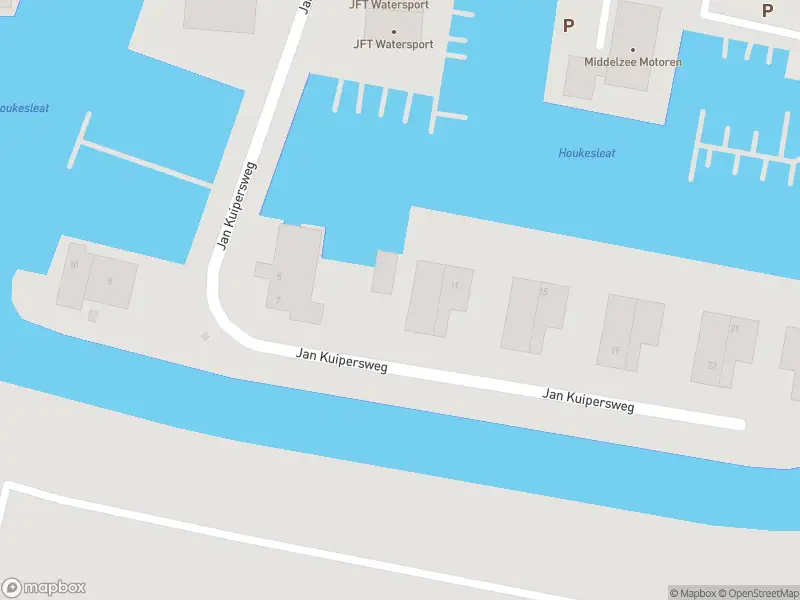 Brandweer met gepaste spoed naar de Jan Kuipersweg in Sneek