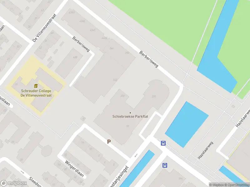 Ambulance met gepaste spoed naar de Berberisweg in Rotterdam
