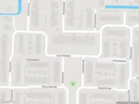 Ambulance met grote spoed naar de Serenadelaan in Barendrecht