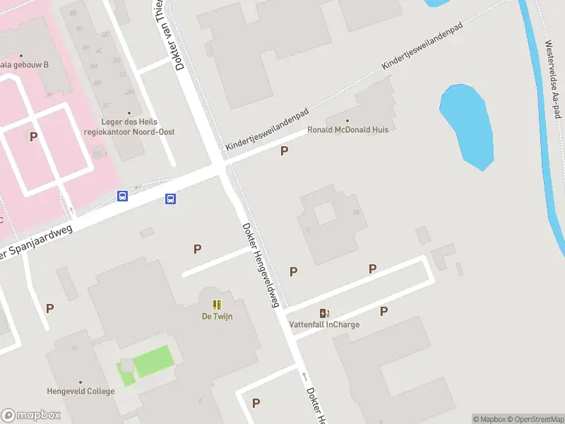 112 melding Brandweer met gepaste spoed naar de Dokter Hengeveldweg in Zwolle vanwege stankoverlast