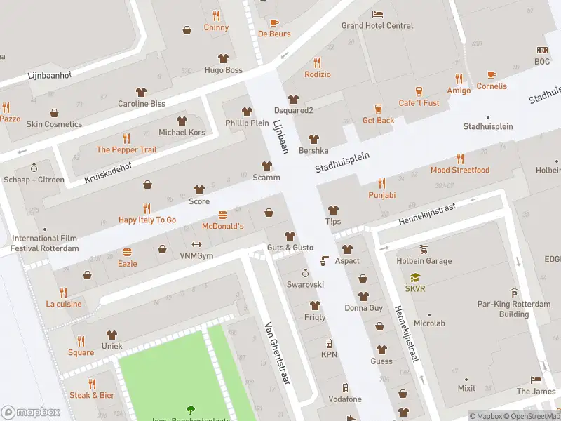 Ambulance met grote spoed naar de Lijnbaan in Rotterdam