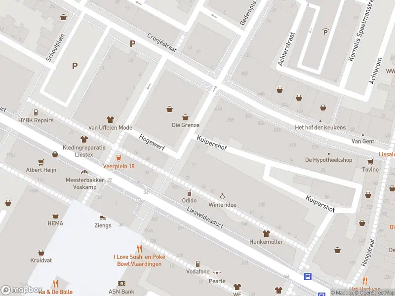 Ambulance met grote spoed naar de Weeshuisplein in Vlaardingen