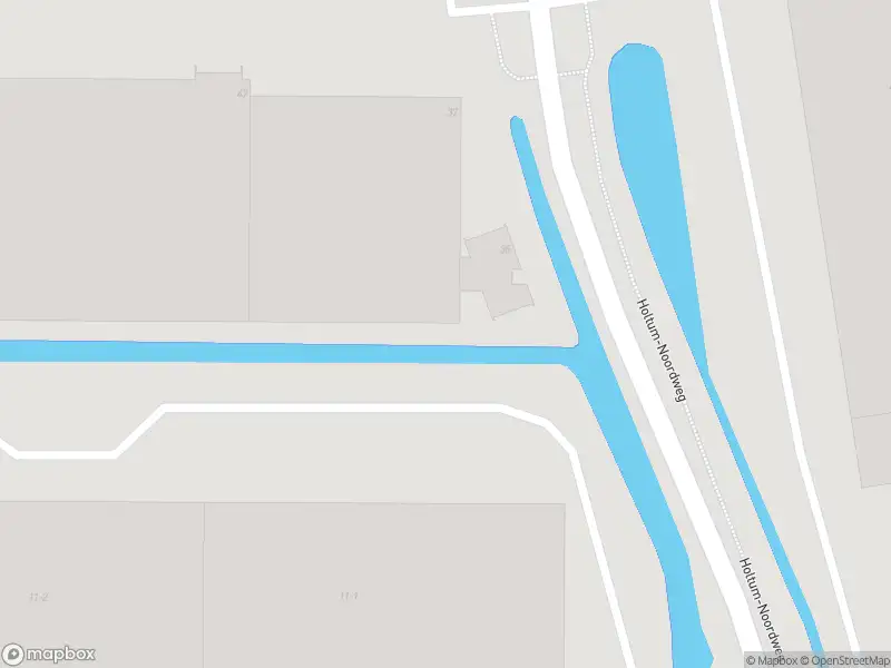 Brandweer en politie met gepaste spoed naar de Holtum-Noordweg in Born