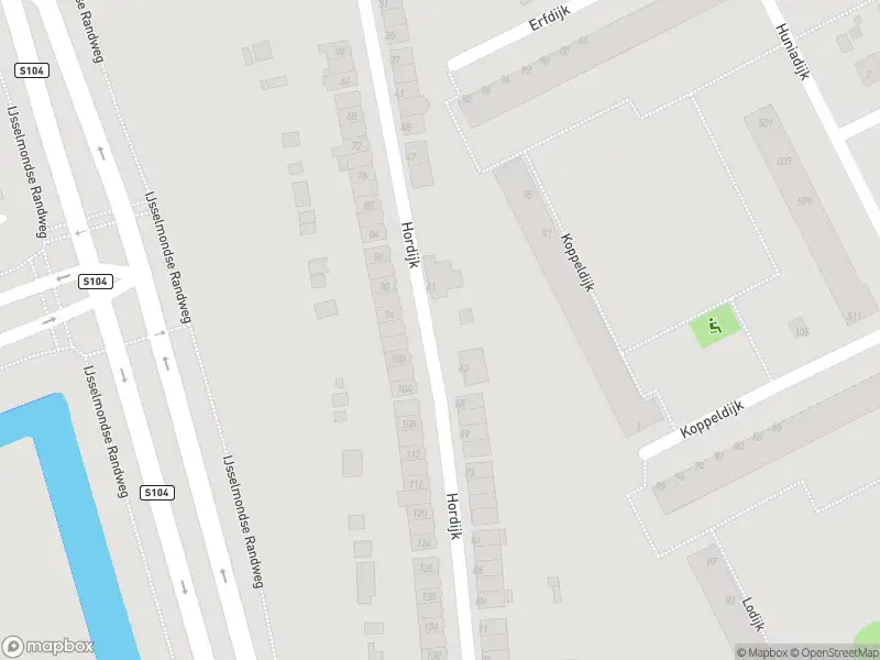 112 melding Ambulance met grote spoed naar de Hordijk in Rotterdam