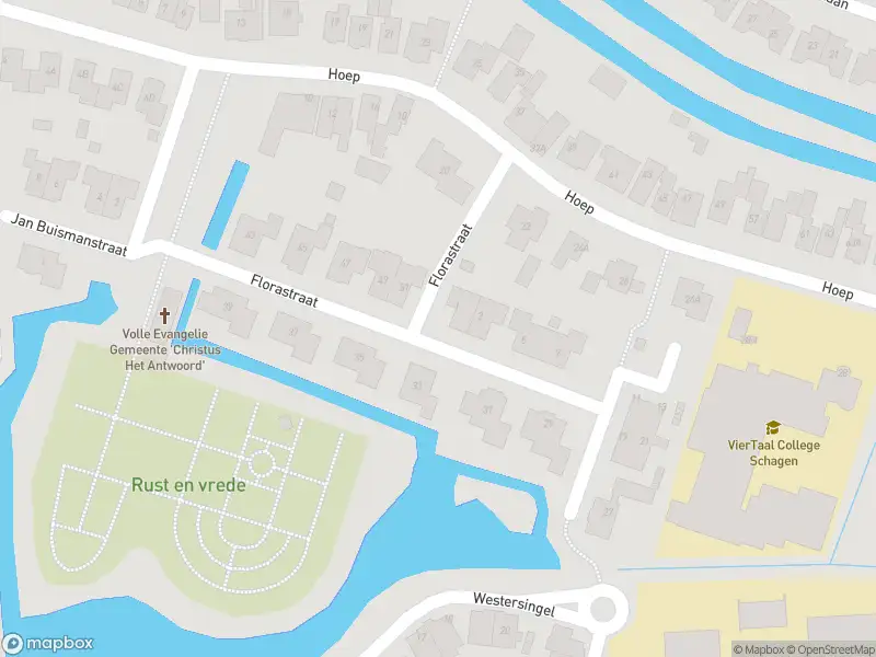 Ambulance met grote spoed naar de Florastraat in Schagen