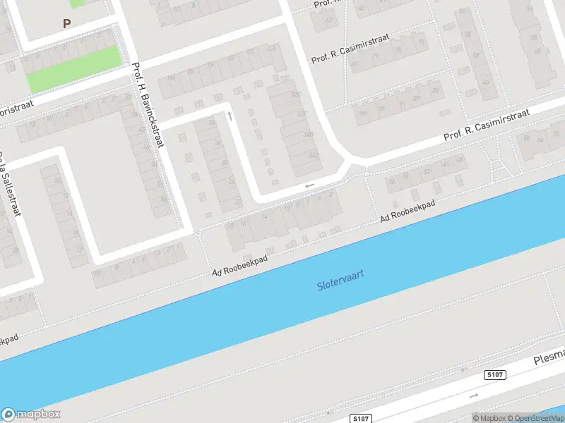 Ambulance met grote spoed naar de Martinus Jan Langeveldstraat in Amsterdam