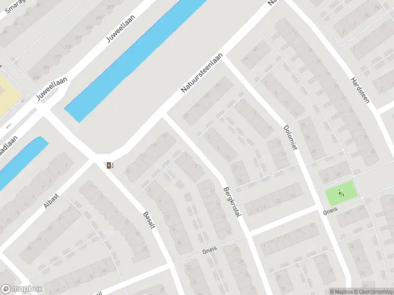 Brandweer met gepaste spoed naar de Bergkristal in Zoetermeer