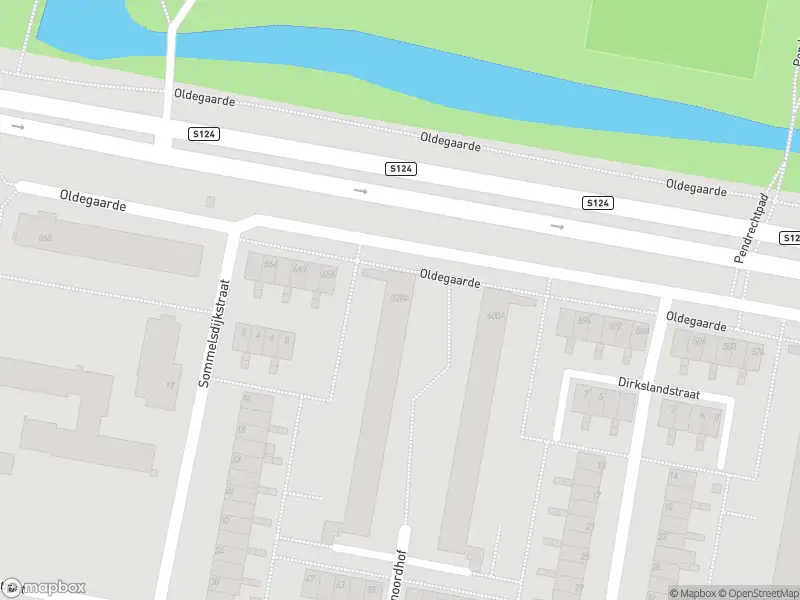 Ambulance met grote spoed naar de Oldegaarde in Rotterdam