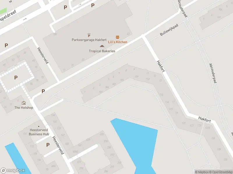 Ambulance met gepaste spoed naar de Hakfort in Amsterdam