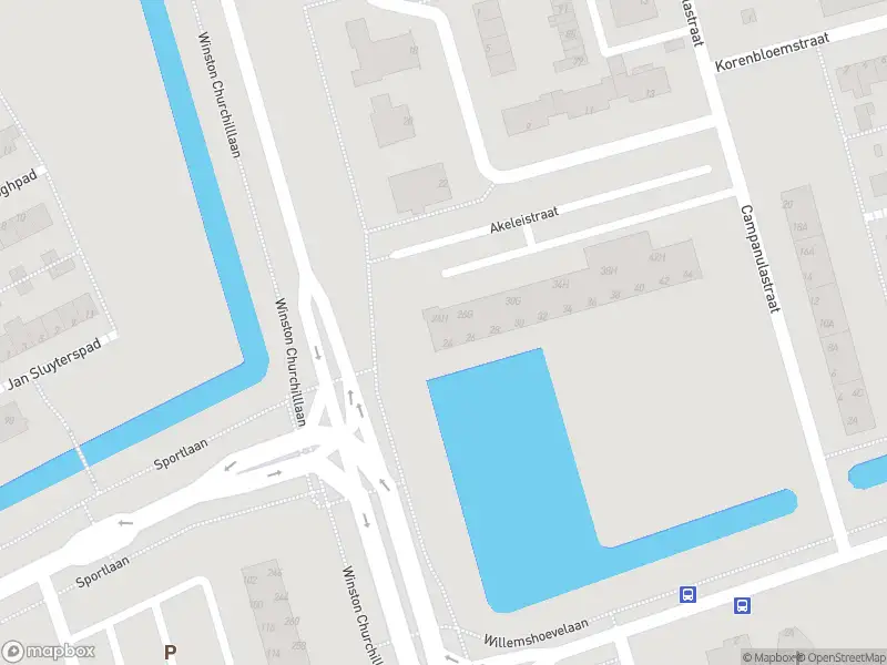 Ambulance met gepaste spoed naar de Akeleistraat in Spijkenisse