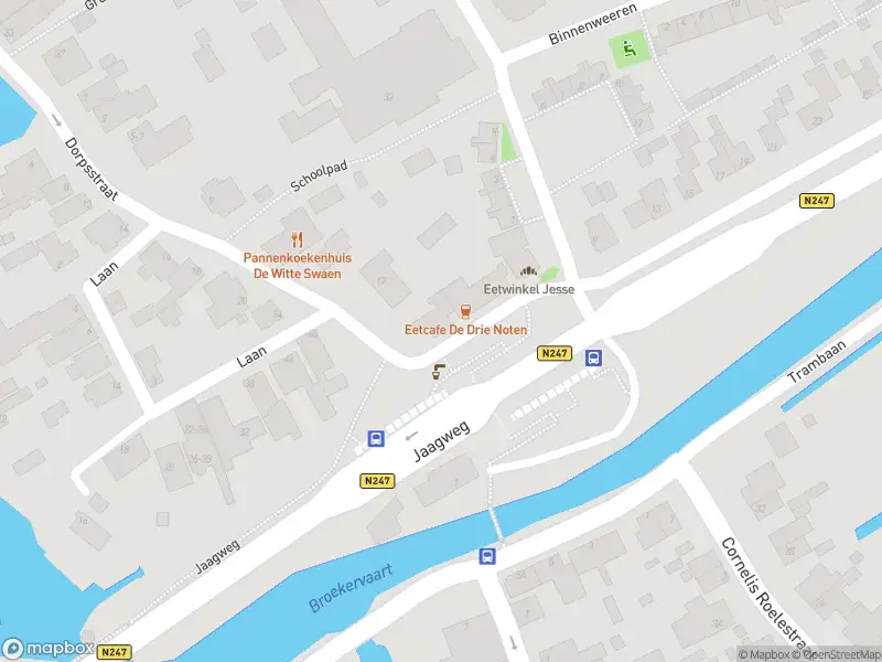 Ambulance met gepaste spoed naar de Parallelweg in Broek in Waterland