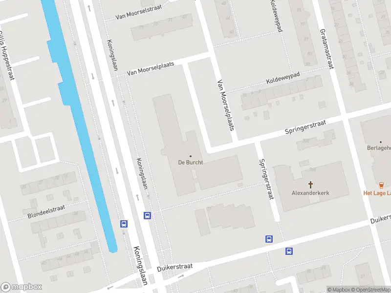 112 melding Ambulance met grote spoed naar de Van Moorselplaats in Rotterdam