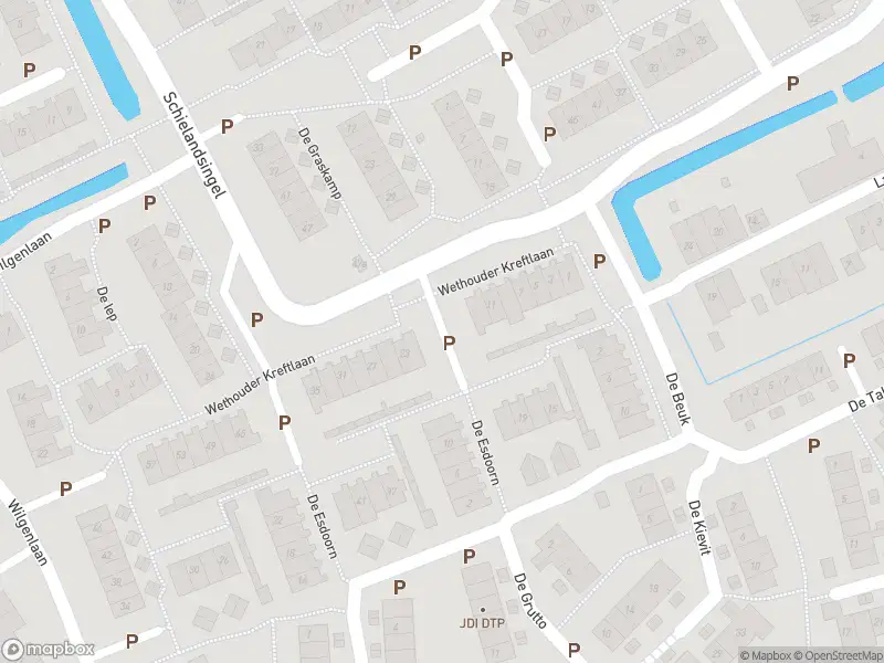 Brandweer met grote spoed naar de De Wielewaal in Zevenhuizen vanwege waarnemen gaslucht