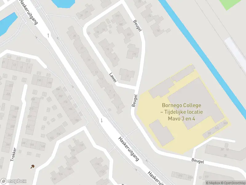 Brandweer met grote spoed naar de Lawei in Heerenveen vanwege afhijsen patient