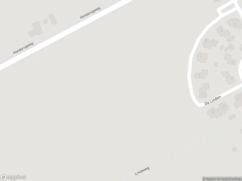 Brandweer met gepaste spoed naar de Hoofdstraat in Valthe vanwege stormschade