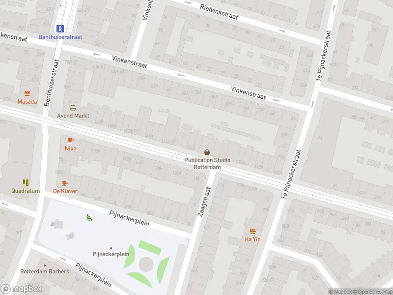 Ambulance met gepaste spoed naar de Zaagmolenstraat in Rotterdam