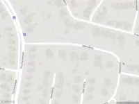 Brandweer met grote spoed naar de Prunuslaan in Roosendaal vanwege reanimatie