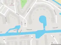 Brandweer met gepaste spoed naar de Hoepelmaker in Spijkenisse