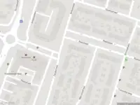 Brandweer met grote spoed naar de Ambonlaan in Huizen vanwege gebouwbrand