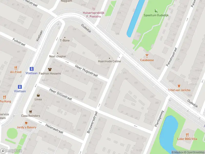 Ambulance met grote spoed naar de Brouwersstraat in Rotterdam