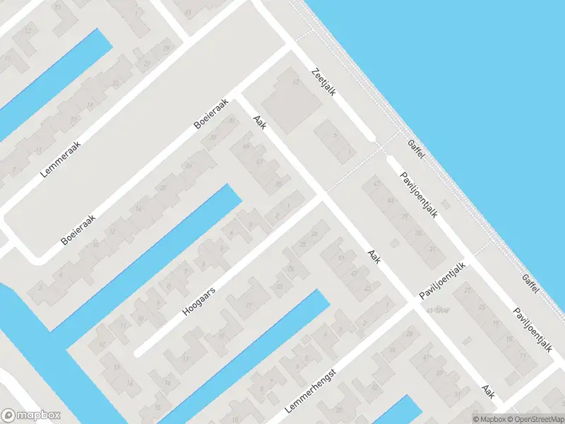 Brandweer met grote spoed naar de Hoogaars in Bergen op Zoom vanwege gebouwbrand