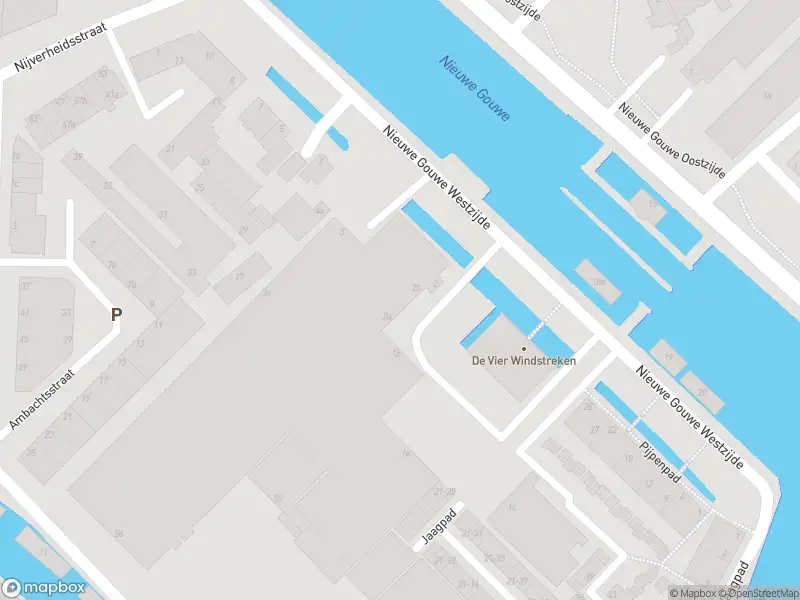 Ambulance met grote spoed naar de Nieuwehaven in Gouda