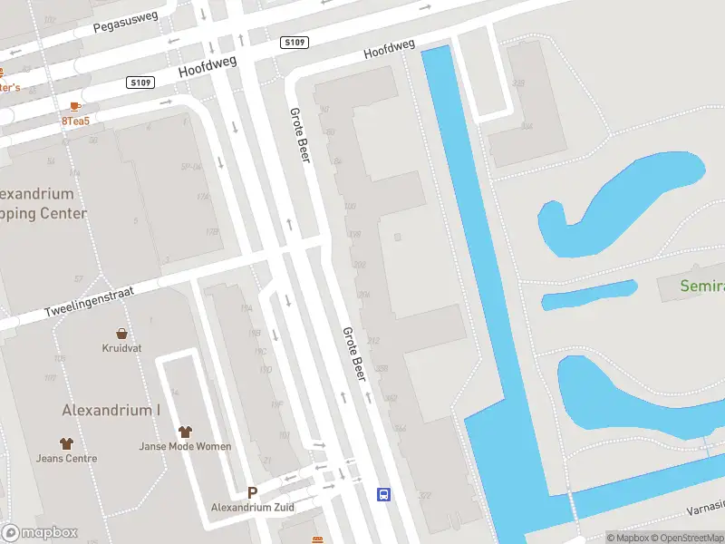 Ambulance met gepaste spoed naar de Grote Beer in Rotterdam