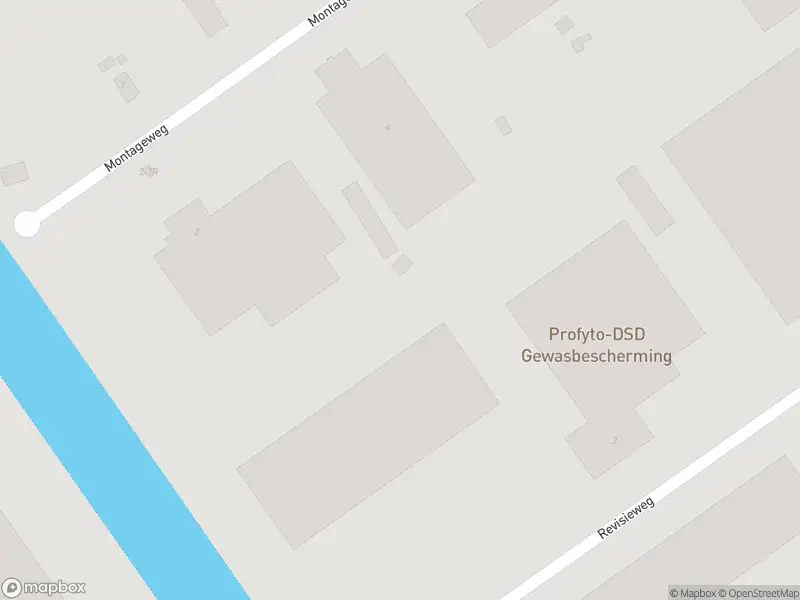 Brandweer met grote spoed naar de Bedrijfsweg in Emmeloord