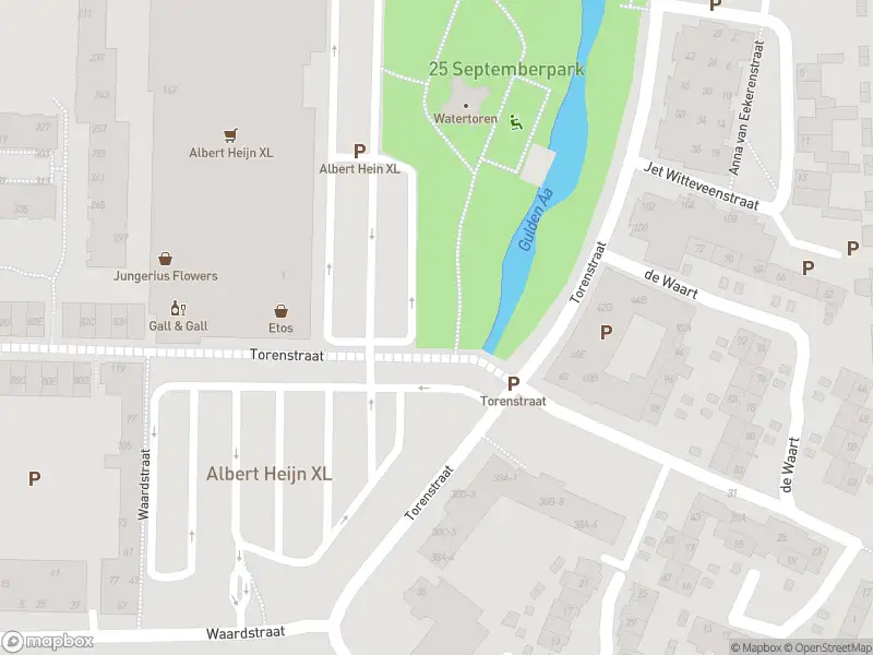 Brandweer met grote spoed naar de Torenstraat in Helmond vanwege gebouwbrand