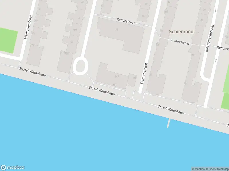 Brandweer met gepaste spoed naar de Bartel Wiltonkade in Rotterdam vanwege een buitenbrand