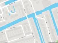 Ambulance met gepaste spoed naar de Van Beijerenstraat in Molenaarsgraaf