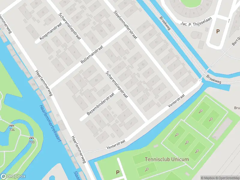 Ambulance met gepaste spoed naar de Scharensliepstraat in Leiden