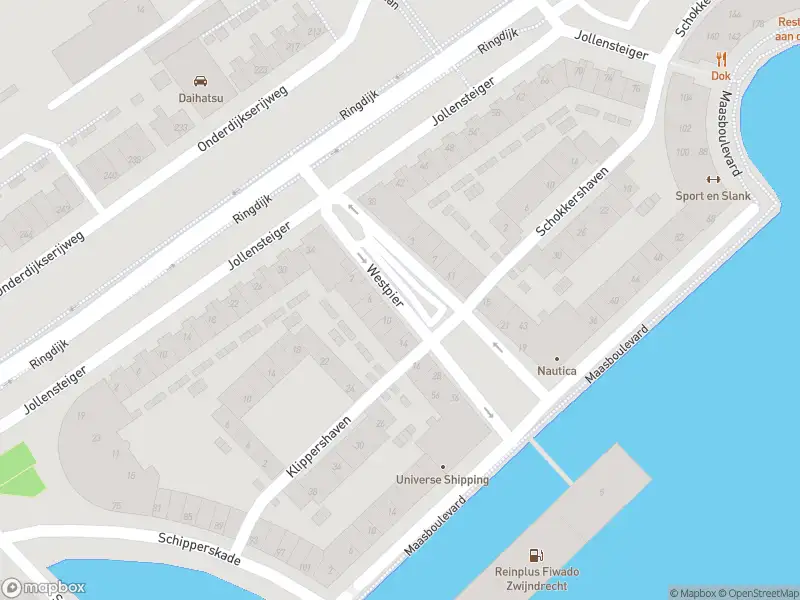 Ambulance met gepaste spoed naar de Westpier in Zwijndrecht