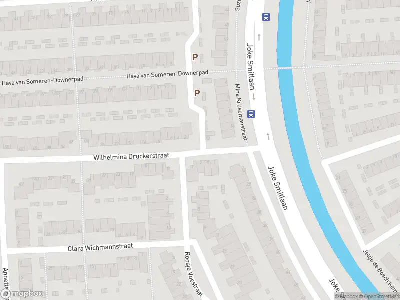 Ambulance met grote spoed naar de Wilhelmina Druckerstraat in Spijkenisse