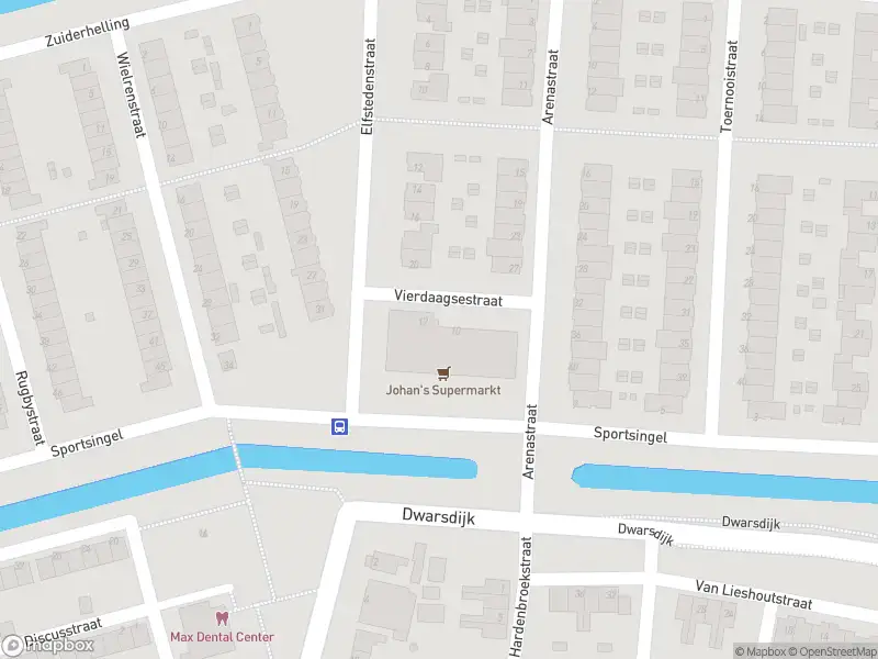 Ambulance met gepaste spoed naar de Vierdaagsestraat in Rotterdam