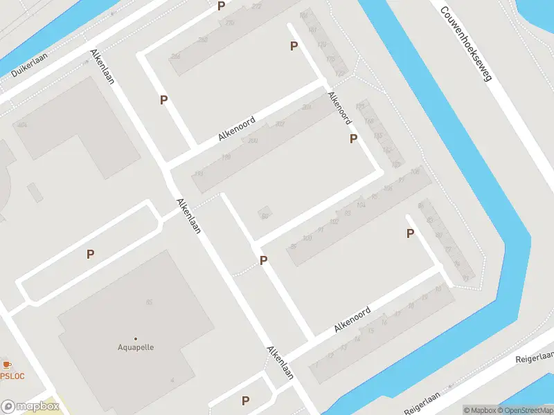 Ambulance met grote spoed naar de Alkenoord in Capelle aan den IJssel