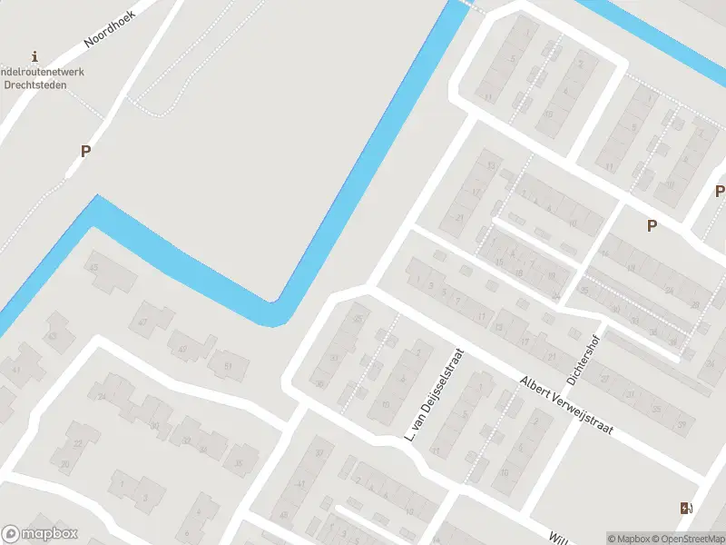 Ambulance met grote spoed naar de Jacques Perkstraat in Papendrecht