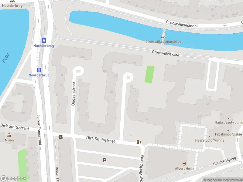 Ambulance met gepaste spoed naar de Meermanstraat in Rotterdam