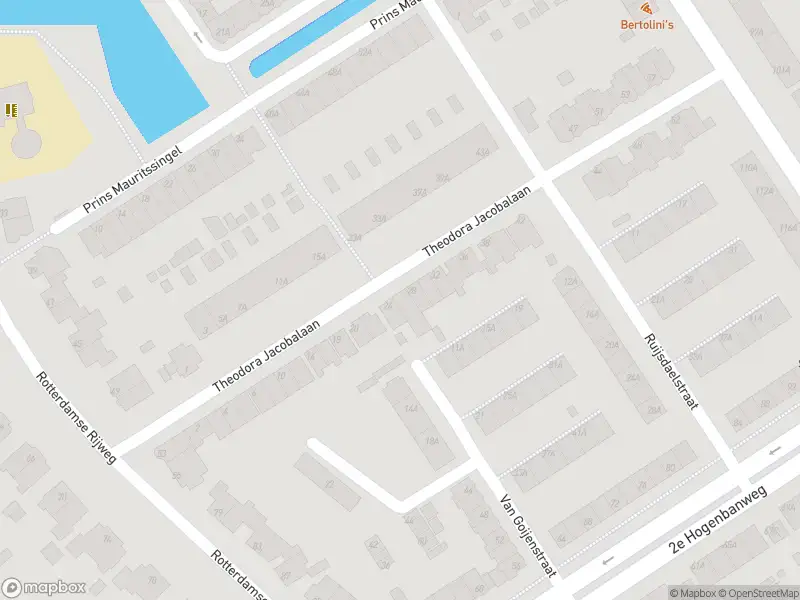 112 melding Ambulance met gepaste spoed naar de Theodora Jacobalaan in Rotterdam