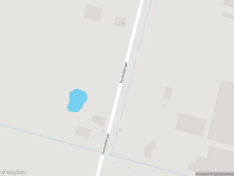 Brandweer met grote spoed naar de Venhofstraat in Heesch vanwege gebouwbrand