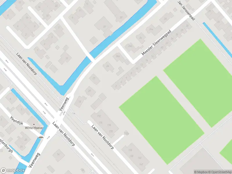 Ambulance met grote spoed naar de Meester Steenwegpad in Nootdorp