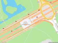 Ambulance met grote spoed naar de Gaasperdammerweg in Amsterdam