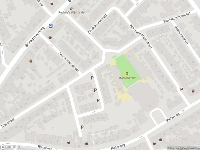 Brandweer met gepaste spoed naar de Nicolaas de Cusastraat in Deventer vanwege waarnemen gaslucht