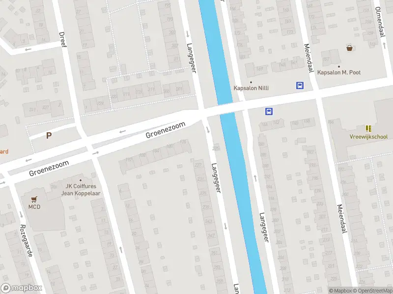 Ambulance met gepaste spoed naar de Groenezoom in Rotterdam