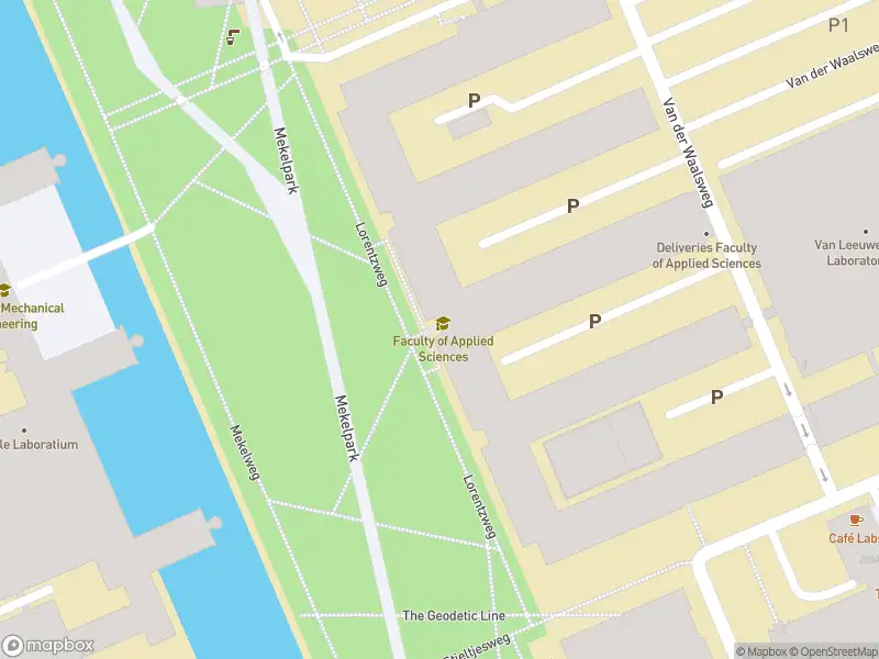 Ambulance met gepaste spoed naar de Lorentzweg in Delft