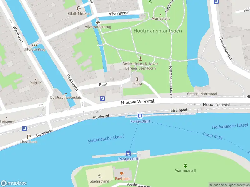 Ambulance met gepaste spoed naar de Nieuwe Veerstal in Gouda