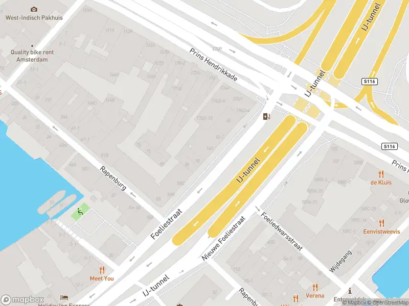 Politie met grote spoed naar de Foeliestraat in Amsterdam