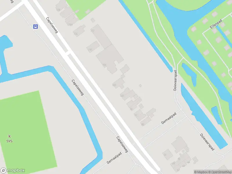 Ambulance met grote spoed naar de Capelseweg in Capelle aan den IJssel