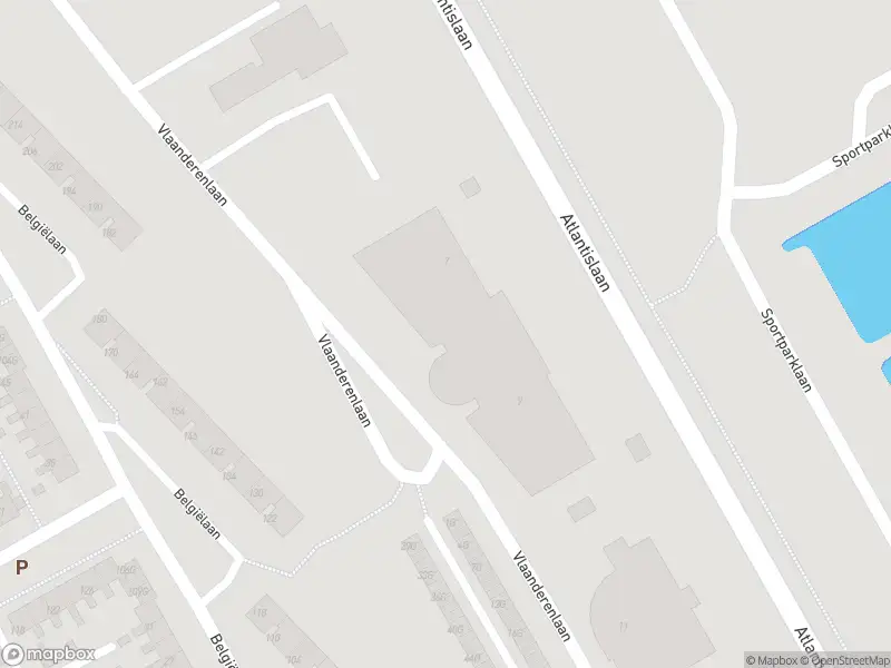 Brandweer en politie met grote spoed naar de Vlaanderenlaan in Stadskanaal vanwege middelgrote brand