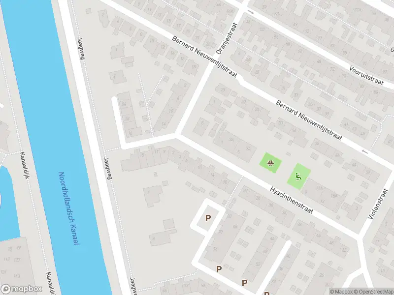 Brandweer met grote spoed naar de Hyacinthenstraat in Purmerend vanwege reanimatie